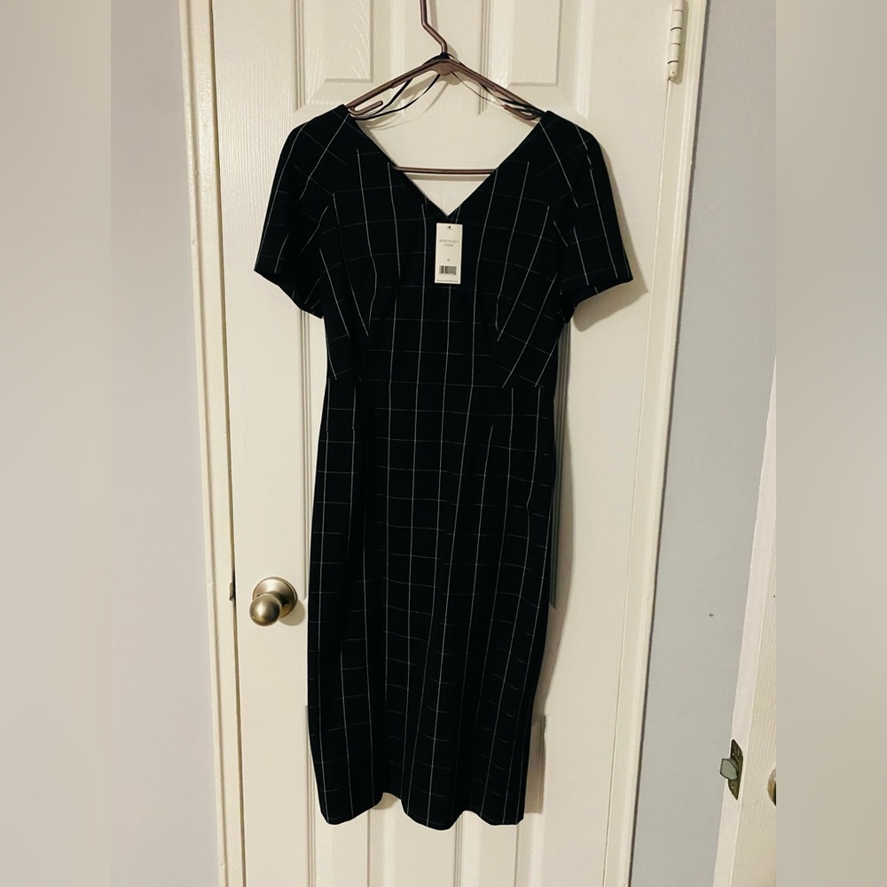 NWT Banana Republic sexy Sheet  Dress size 4